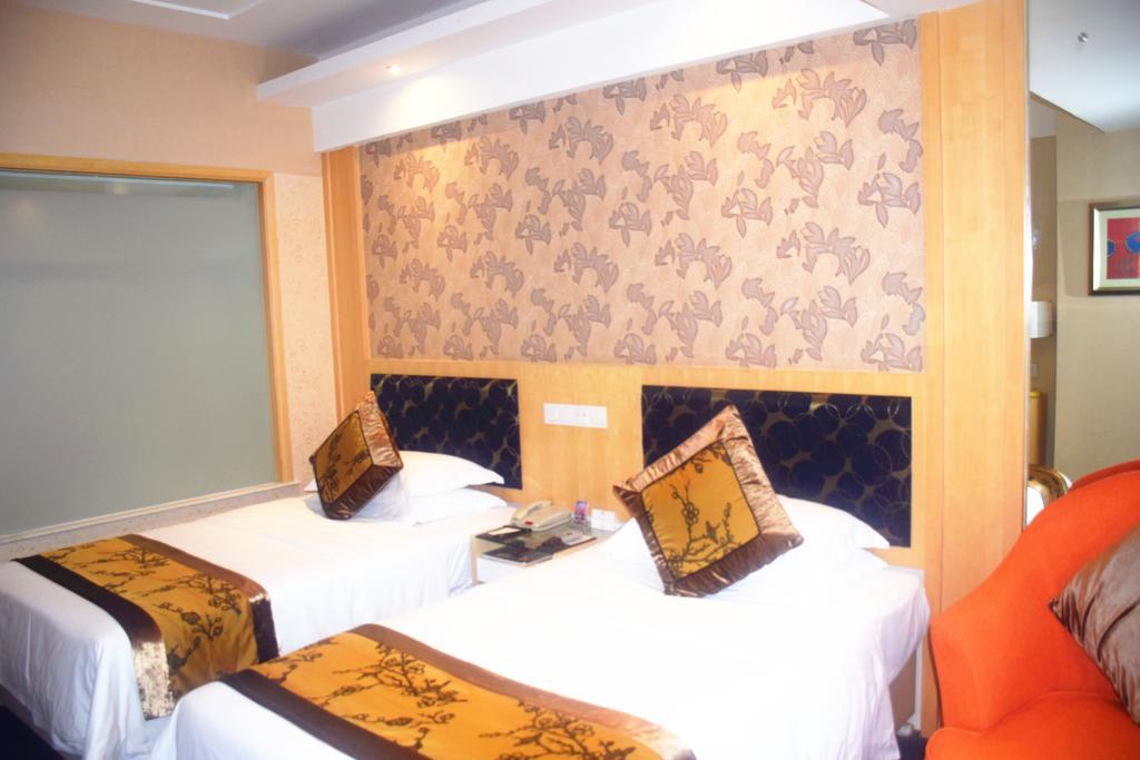 Puxi New Century Hotel 샹하이 외부 사진