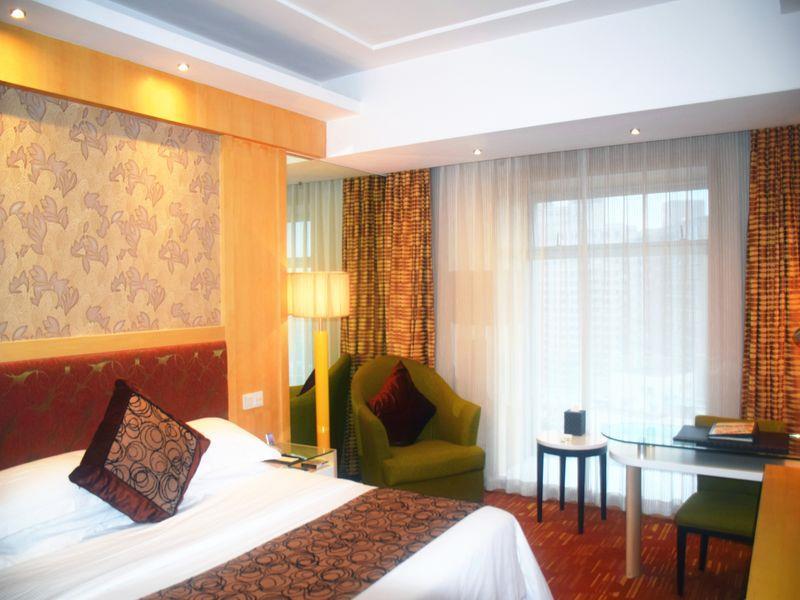 Puxi New Century Hotel 샹하이 외부 사진
